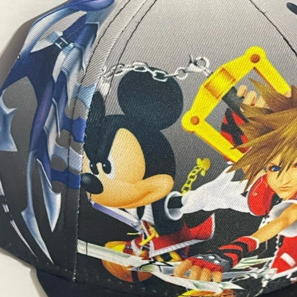KINGDOM HEARTS SNAPBACK HAT DISNEY WRAP-AROUND MICKEY GOOFY SORA DONALD